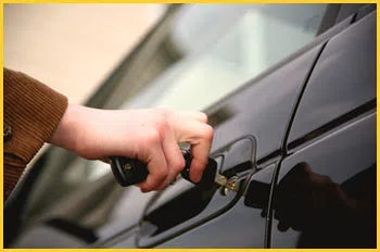 Exclusive Locksmith Service Baltimore, MD 410-487-9519 - 18-car-unlock